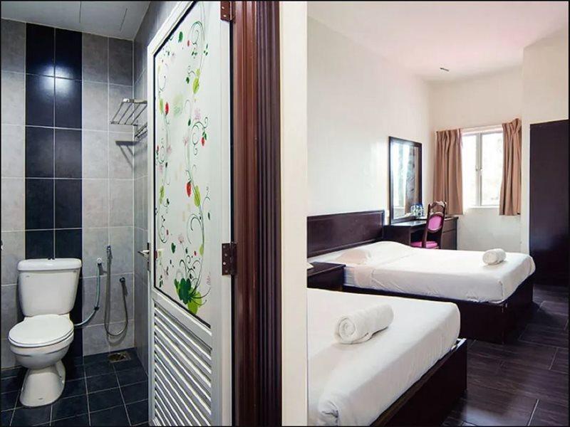 Hotel Sri Bernam Сабак Бернам Экстерьер фото