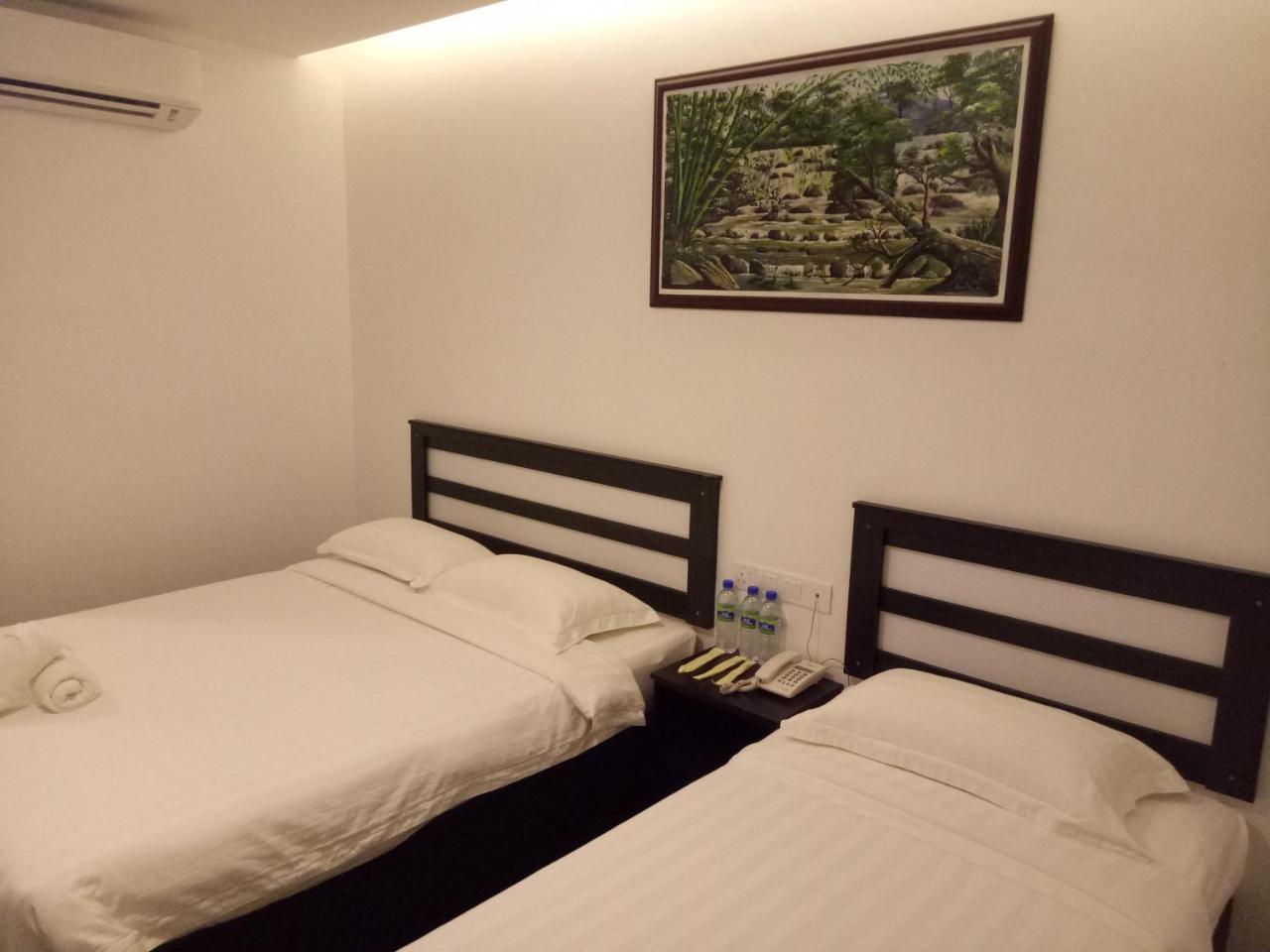 Hotel Sri Bernam Сабак Бернам Экстерьер фото