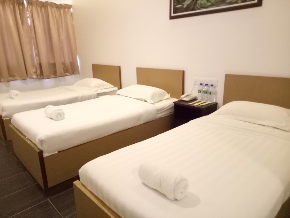 Hotel Sri Bernam Сабак Бернам Экстерьер фото