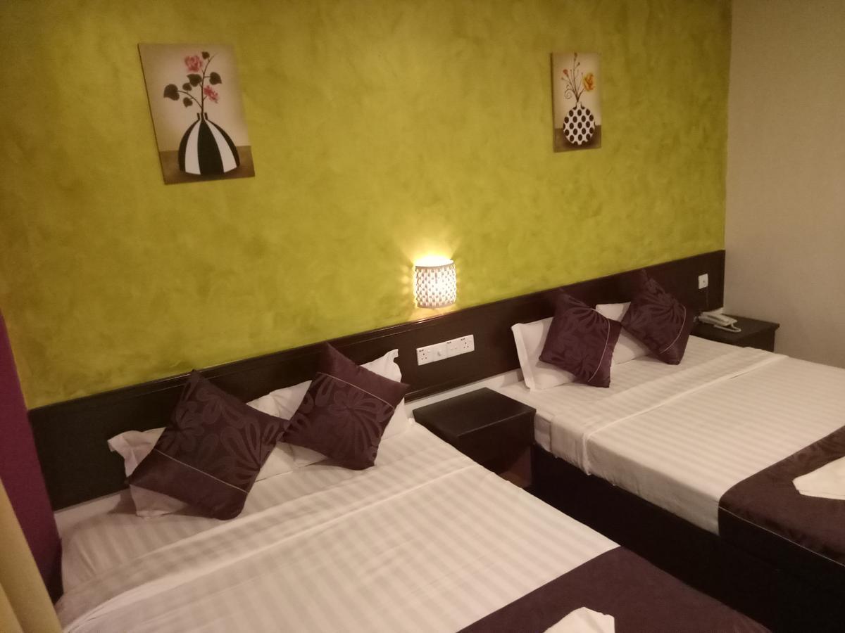 Hotel Sri Bernam Сабак Бернам Экстерьер фото
